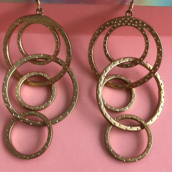 **SOLD** Gold Plated Dangle Earrings - Picture 3 of 3